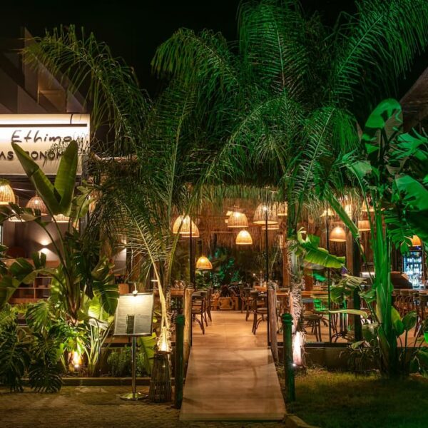 ALSUS 레스토랑 입구 1100