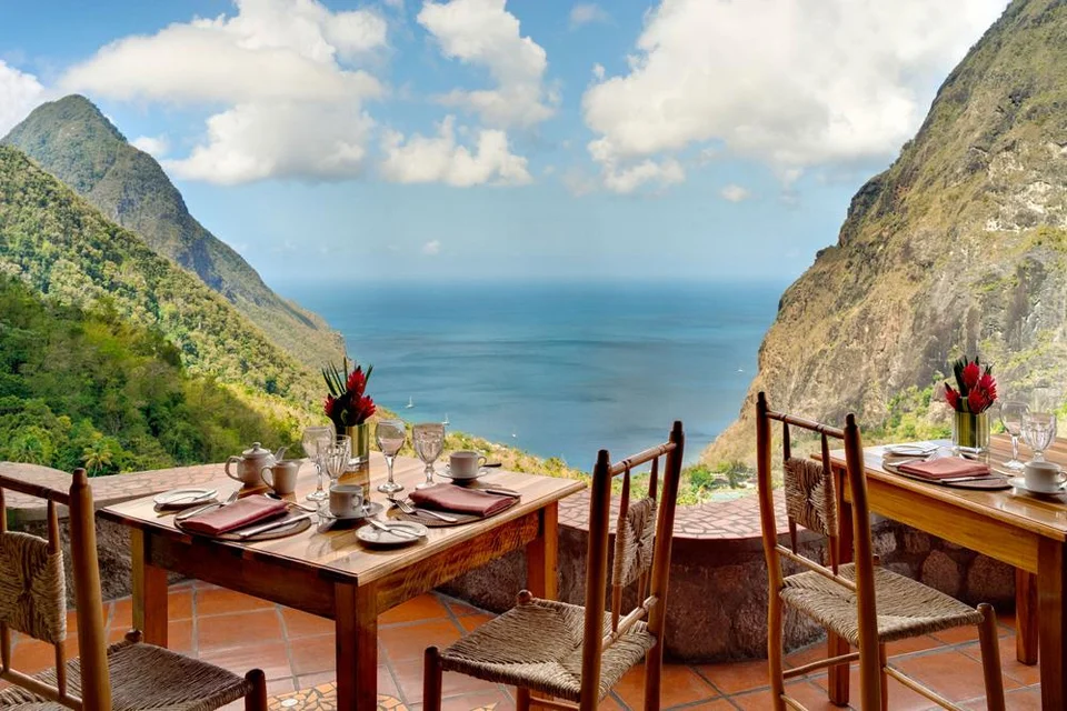 Dasheene restaurant in Santa Lucia