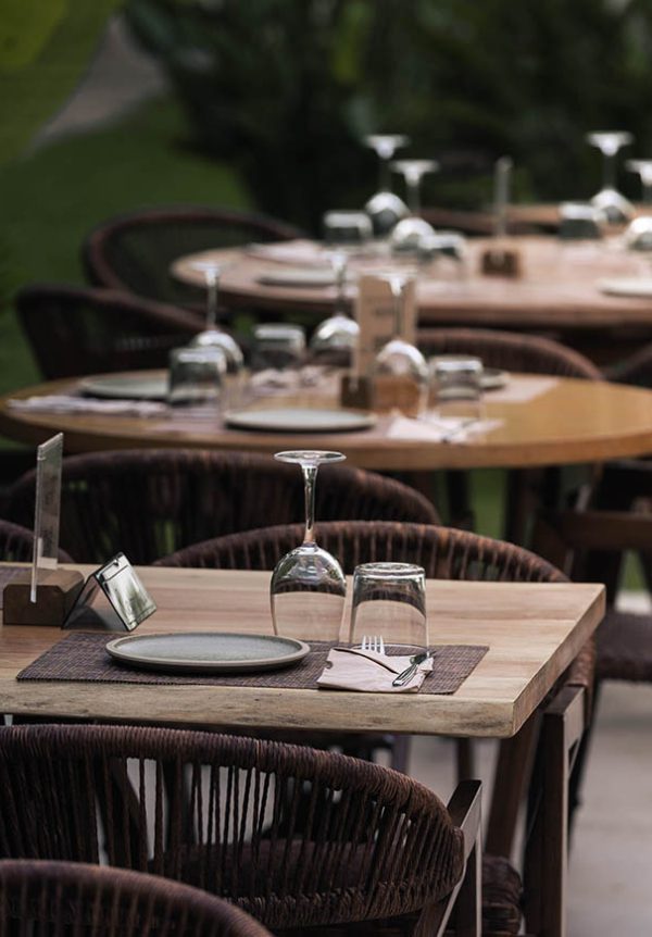 dinning room of Ethimo Cretan Gastronomy restaurant in Ammoudara Heraklion