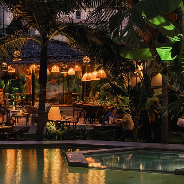 아무다라 헤라클리온의 고급 크레타 음식 레스토랑